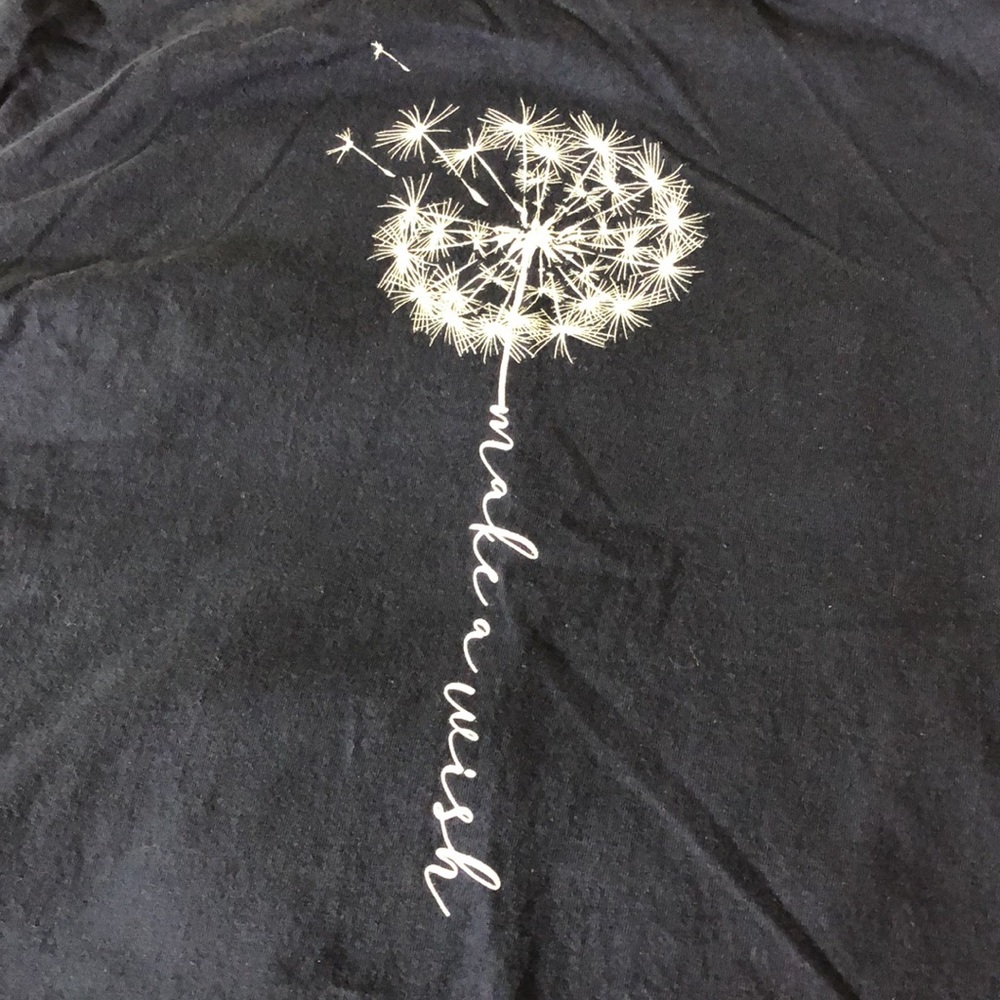 3 tee shirts size S. VGUC - Picture 3 of 6